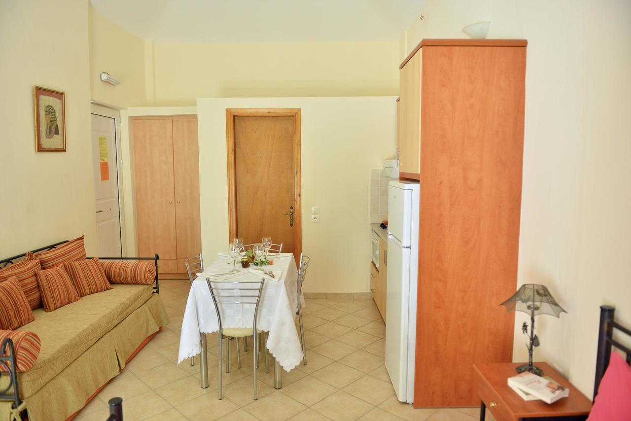 Korali Aparthotel Almiropotamos Luaran gambar